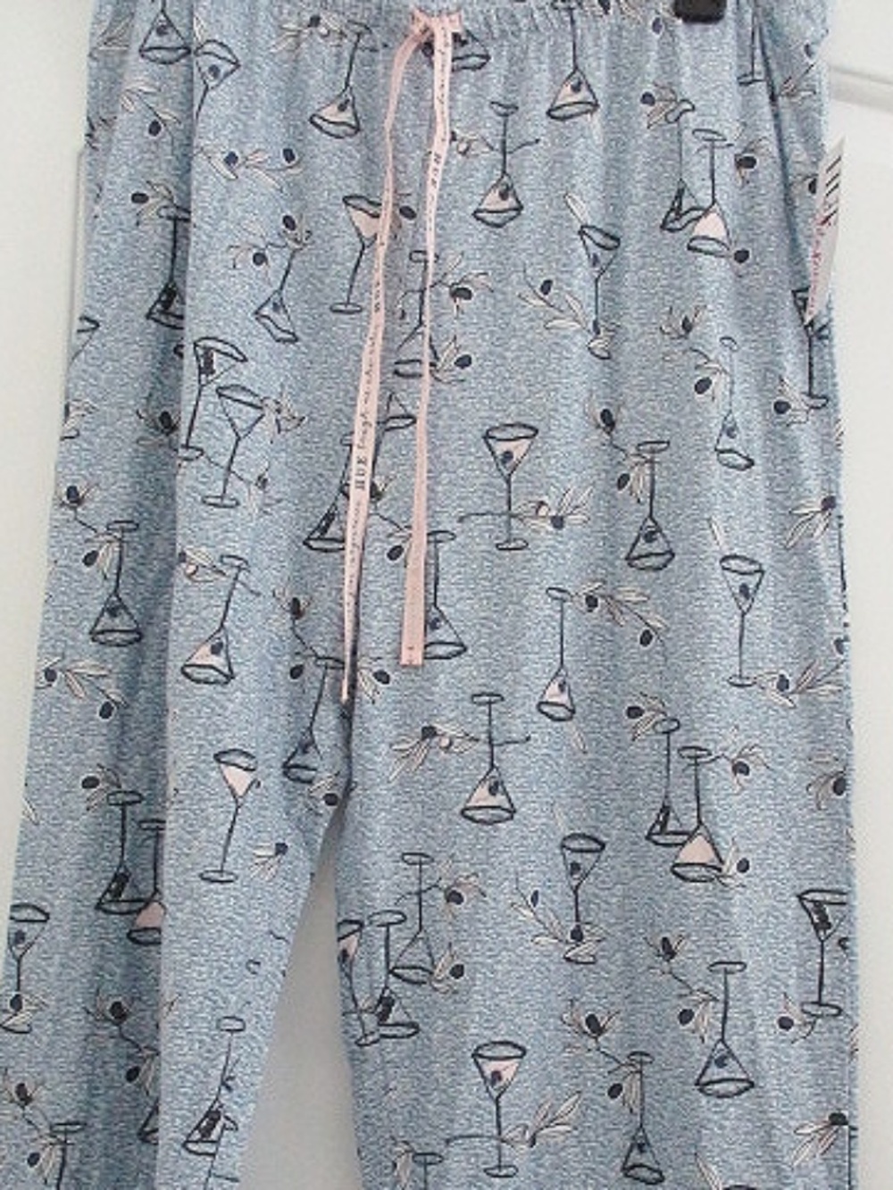 HUE - Women's A Martini Moment Long Pajama Pants - LARGE
